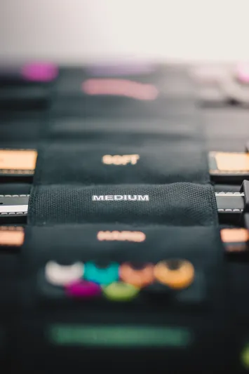 الإصدار الثاني من روجيه دوبوي بيريلّي.. ساعة مستوحاة من عالم السيارات بسوارات قابلة للتبديل