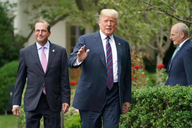 دونالد ترامب يمارس هواتيه المفضلة مع الأطفال (فيديو)