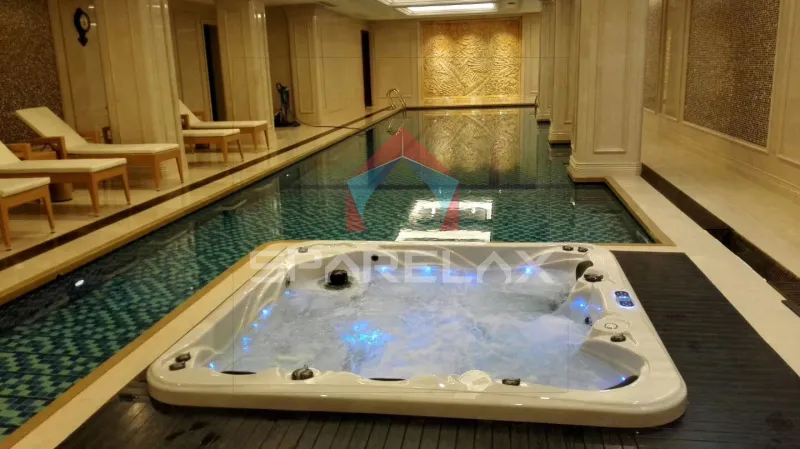 الجلوس في حوض استحمام ساخن.. وظيفة أجره 500 جنيه إسترليني في بريطانيا