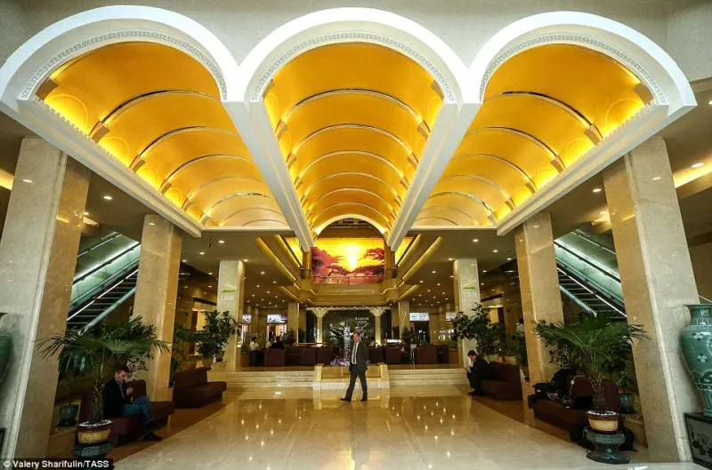 قصر زعيم كوريا الشمالية من الداخل (صور)