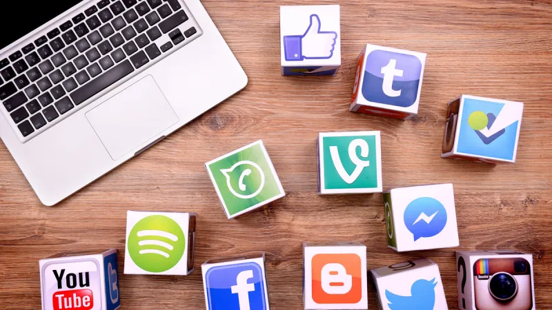 تعرف على أول دولة في العالم تفرض ضرائب على مستخدمي مواقع التواصل الاجتماعي