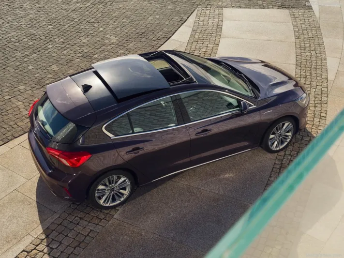 فورد فوكس تطلق فيجنال الجديدة كليًاً