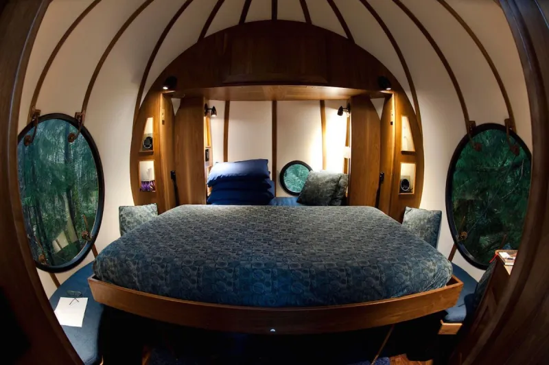 شاهد/ فنادق الكبسولة الروسية الحل السحري لإقامة مشجعي كأس العالم