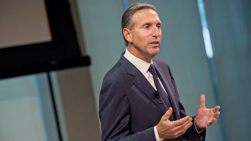 رئيس «ستاربكس» يتخلى عن منصبه ويتوجه للبيت الأبيض (فيديو)