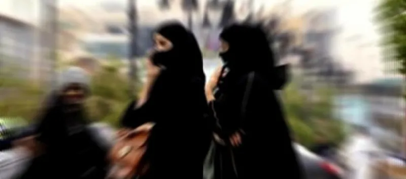 إنفوجرافيك | بعد تطبيقه إعتبارا من اليوم ..ما هي تفاصيل وعقوبات قانون مكافحة التحرش ؟