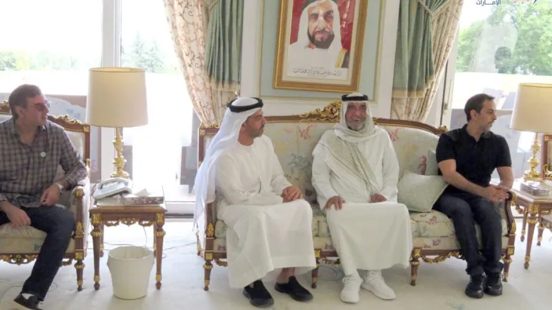 الشيخ خليفة بن زايد يستقبل العديد من الشخصيات الرسمية بفرنسا (فيديو)