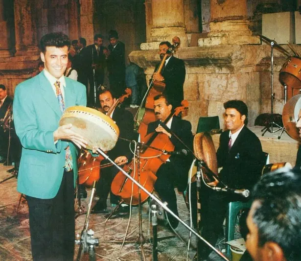 من أرشيف مجلة «الرجل».. كاظم الساهر: أعيش في عزلة