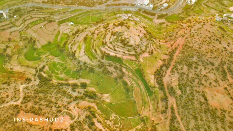 قرية آل عبيد السعودية.. مناظر خلابة ولوحات جمالية ترسمها الطبيعة