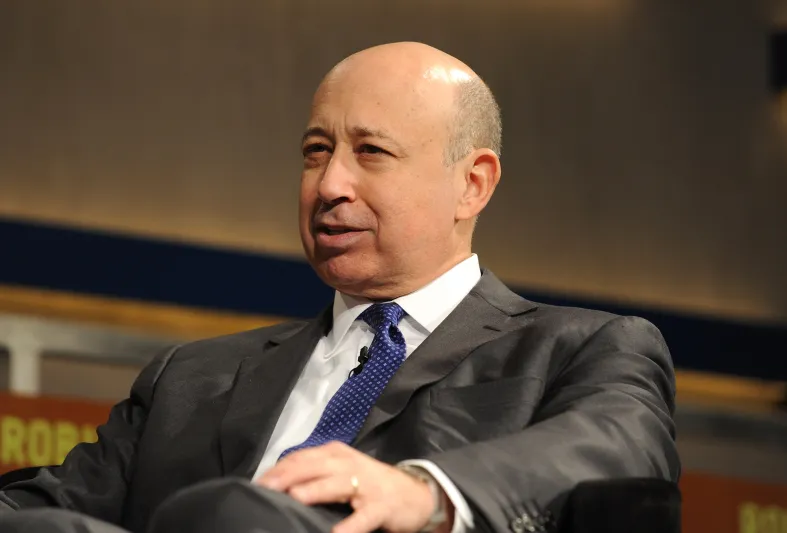 لويد بلانكفين.. من موظف مرفوض إلى رئيس مجلس الإدارة 