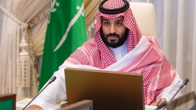 كيف عايد الأمير محمد بن سلمان بن عبد العزيز أسر الشهداء والمفقودين والمحتجزين والمصابين؟