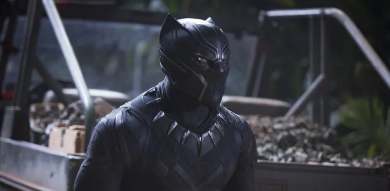 بطل أشهر فيلم في تاريخ السينما الأمريكية يهدي جائزته إلى كهربائي! (فيديو)