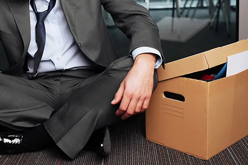 3 علامات بأنه حان وقت طرد موظف رغم تقديرك لشخصه