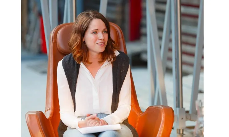 لا يتعامل معك الآخرين بجدية.. إليك 10 وسائل تمنحك الطابع الحازم