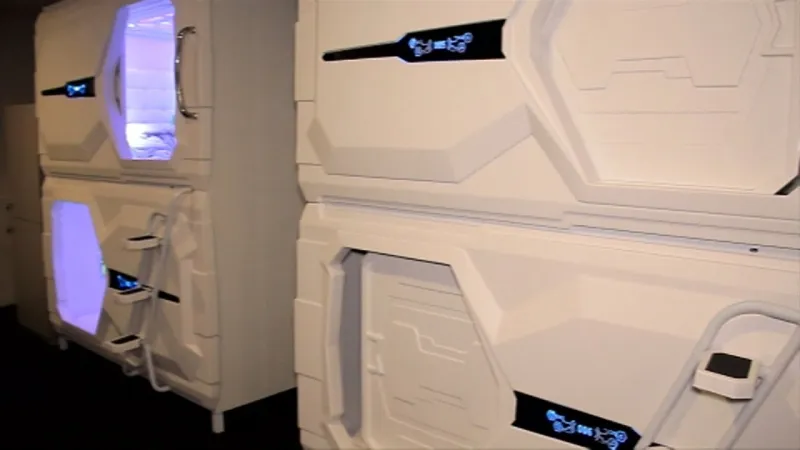 افتتاح فندق الكبسولة لمشجعي كأس العالم