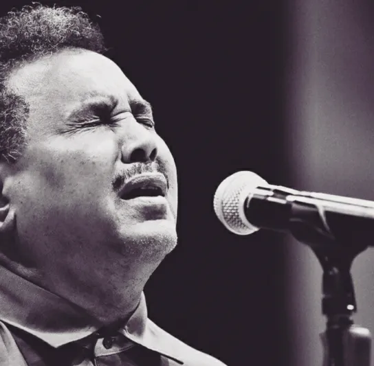 شاهد| محمد عبده يوجه رسالة للشباب في أول أيام قيادة المرأة