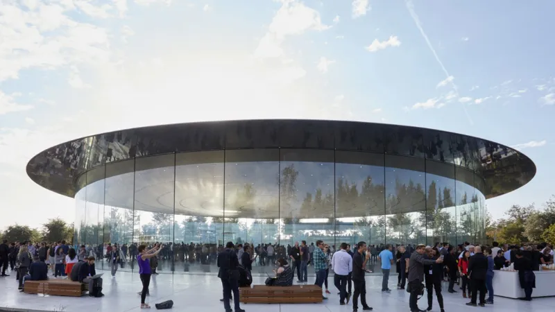 تعرف على أعلى 10 وظائف أجرًا في شركة "آبل"