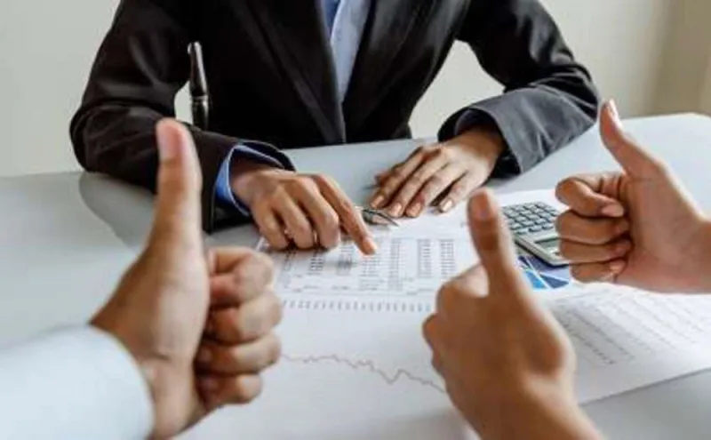 الاحترام في العمل.. أهميته وكيفية تحقيق التوازن بين أنواعه وطرق ترسيخه