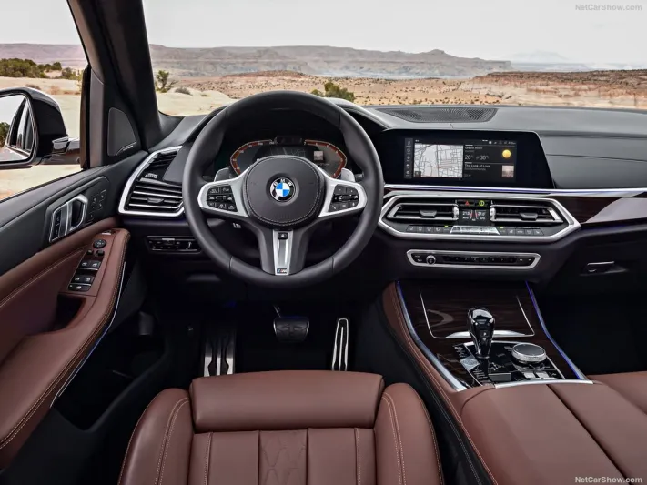 BMW تطلق الجيل الرابع من فئة السيارات الرياضية X5 لعام 2019