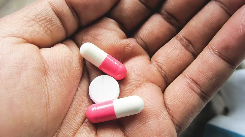 5 مضادات حيوية تتسبب في إصابتك بحصى الكلى