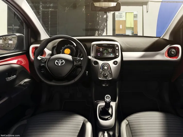 تويوتا أيغو تعود بمظهر خارجي جذاب وتقنيات متطورة