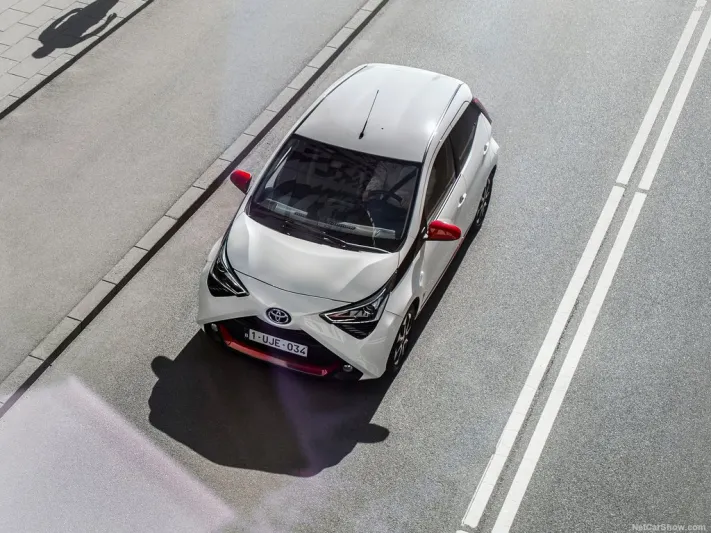 تويوتا أيغو تعود بمظهر خارجي جذاب وتقنيات متطورة