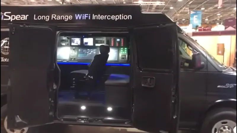 شاهد| سيارة SpearHead 360 التي تخترق هواتف آبل وجوجل وتباع بـ5 ملايين دولار