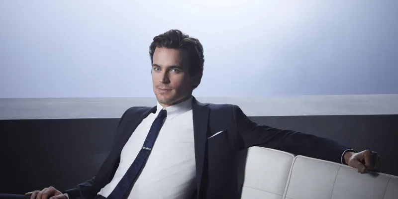 نصائح الممثل مات بومر للحصول على إطلالة رسمية متقنة