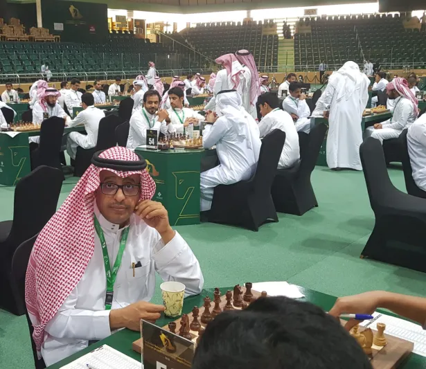 المتنافسون في بطولة المملكة العربية السعودية للشطرنج يتحدثون لـ “الرجل"