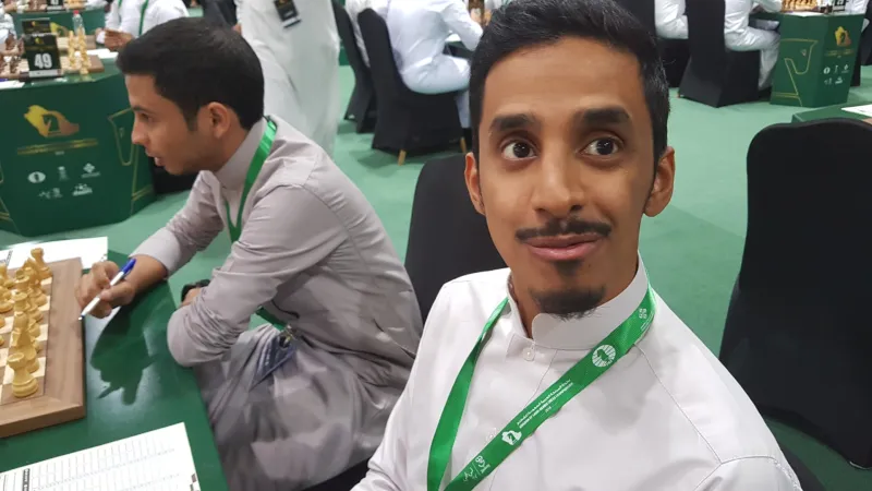 المتنافسون في بطولة المملكة العربية السعودية للشطرنج يتحدثون لـ “الرجل"