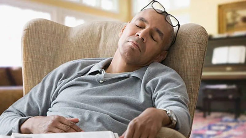 قسط من الراحة والنوم في عطلة الأسبوع يطيل عمرك لسنوات