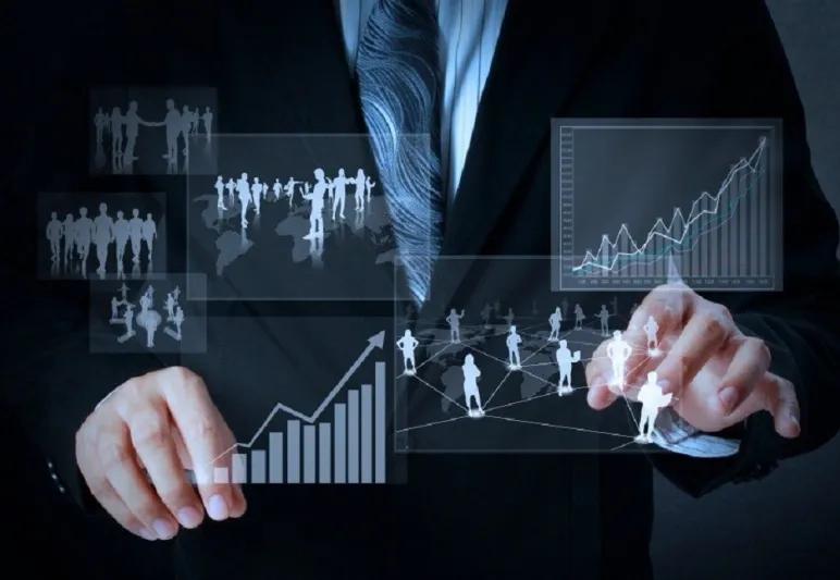 قبل أن تتخذ القرار.. هكذا يتأثر العمل سلباً عند رفض منح علاوات للموظفين