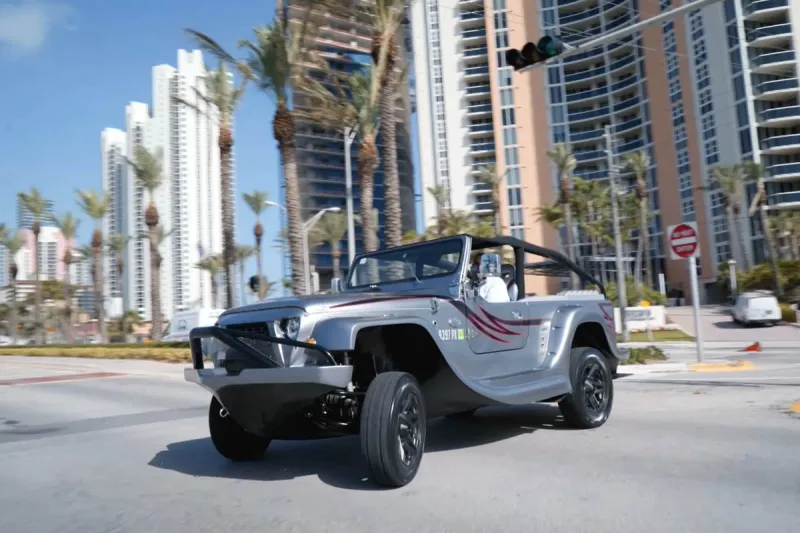 أسرع سيارة برمائية بالعالم (فيديو)