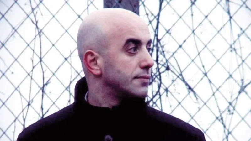 شاهد/ عملية هروب سينمائية الطراز  كأفلام  الأكشن  لسارق بنوك من داخل سجون فرنسا