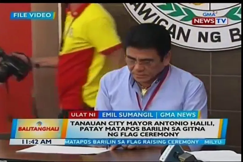 سقط قتيلاً في ثواني.. رئيس بلدية بالفلبين يقتنص برصاصة غدر (فيديو)