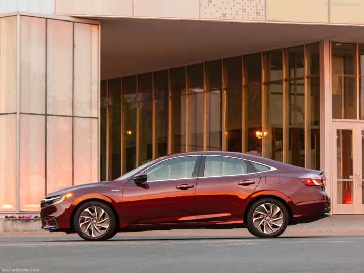 هوندا انسايت 2019.. سيارة اقتصادية بفخامة السيدان