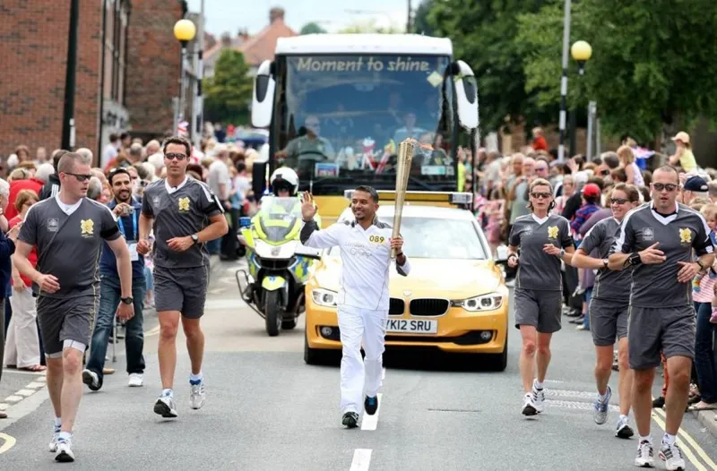 أول سعودي حمل الشعلة الاولمبية حلمي نتو: نحتاج مساحة للتخبيط أكثر من التخطيط