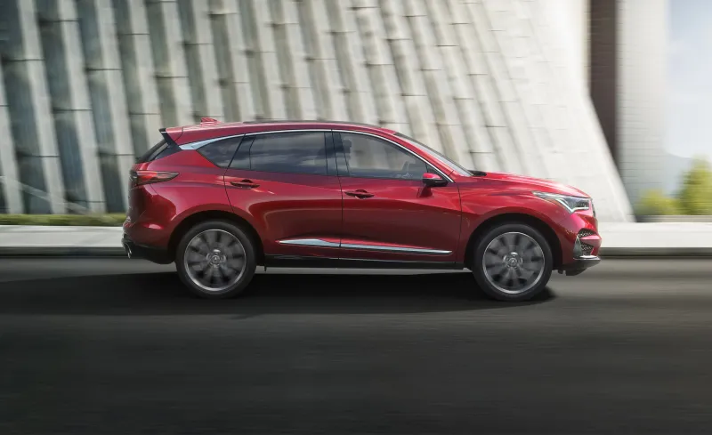 الجيل الثالث من أكورا "RDX" لعام 2019 على الطراز الأمريكي