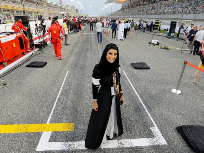 بعد أول إمرأة سعودية تقود.. هؤلاء الأوائل في مجالات أخرى
