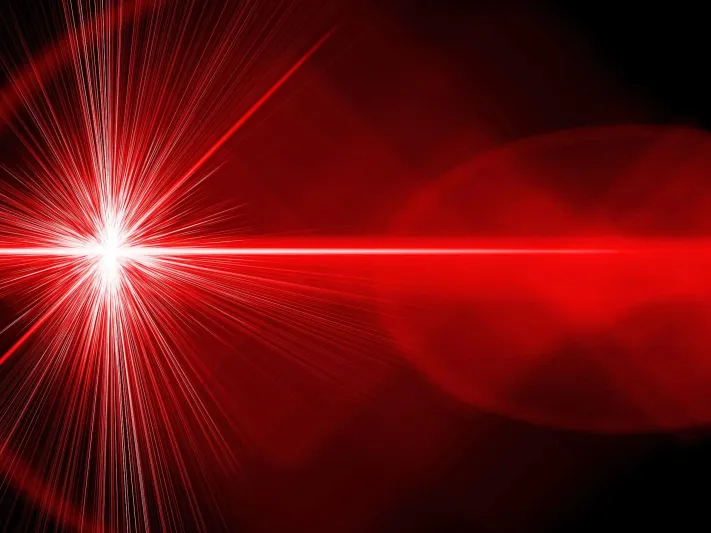 يحرق أهدافًا على بُعد 800 متر.. تعرّف على الكلاشينكوف الصيني (فيديو)