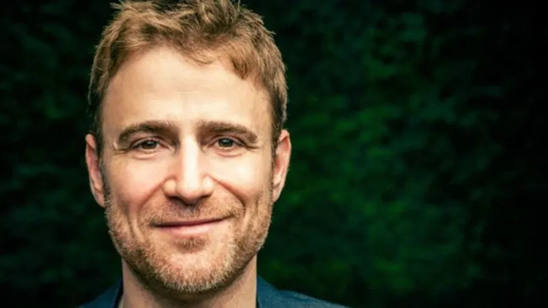 كيف تربع "ستيوارت باترفيلد" على قائمة أهم رجال أعمال وادي السليكون؟