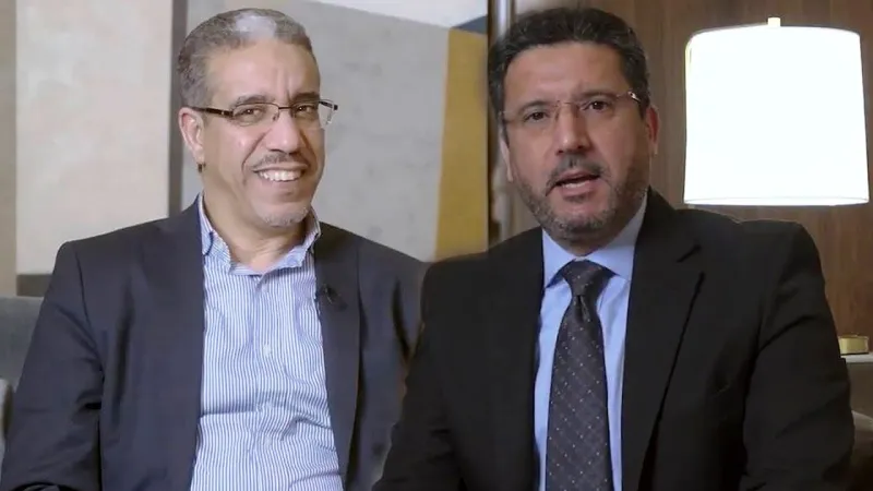 لماذا دُفن وزير الطاقة المغربي حياً في الصحراء؟ (فيديو)