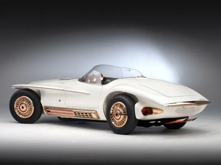 Mercer-Cobra Roadster تحفة فنية بقيمة 2.5 مليون ريال (فيديو)