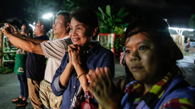 مفاجأة محزنة.. هذا ما حدث لوالد طبيب أثناء إنقاذه للفريق التايلندي العالق في الكهف