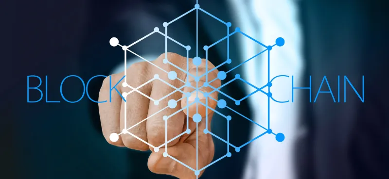 كيف تطور بلوك تشين من الصناعة في الإمارات؟