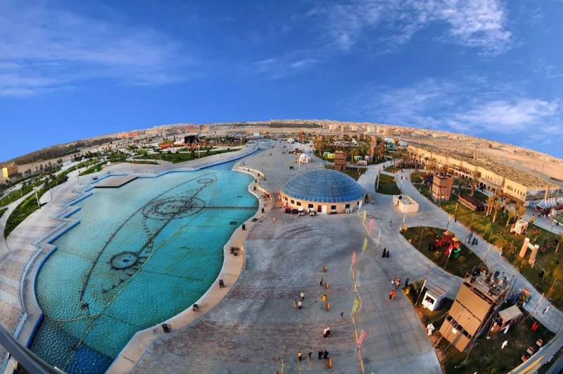 هكذا تنقذ الإحساء السعوديين من حرارة الصيف (صور) 