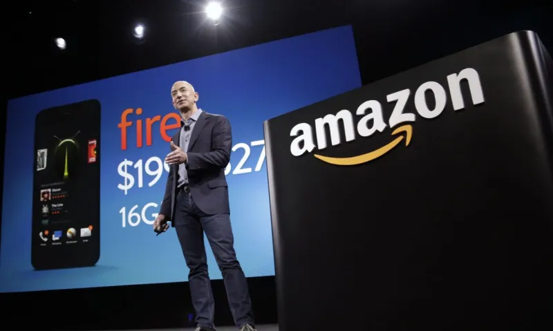 ما هو "قانون البيتزا" الذي وضعه جيف بيزوس لزيادة إنتاجية موظفي أمازون؟