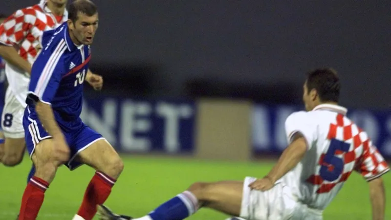 قبل انطلاق مباراة نهائي كأس العالم بين فرنسا وكرواتيا.. معلومات لا تفوتها 