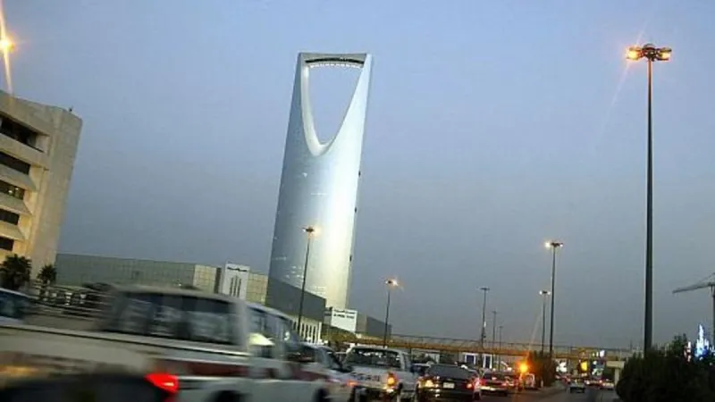 #الرياض_الان_اعلي_درجه_حرارة.. كيف واجه رواد تويتر الموجة الحارة؟