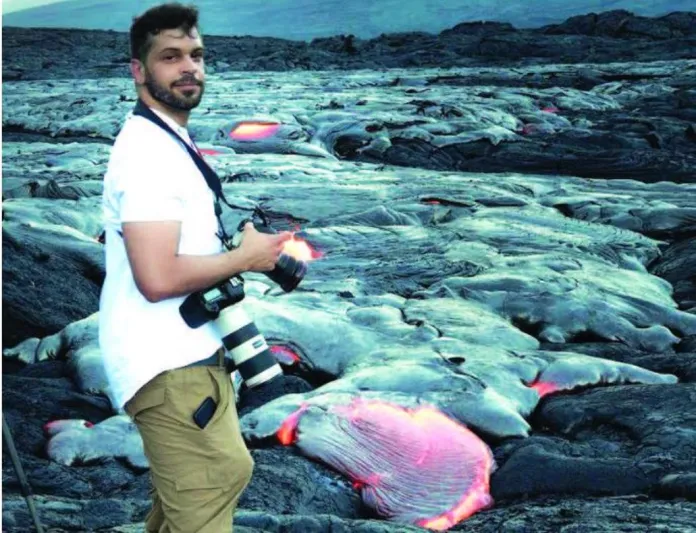 إماراتي أول مكتشفين جزر هاواي وبراكينها (فيديو)