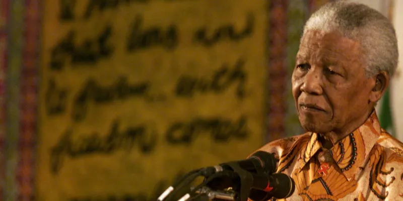 بعد 5 أعوام من وفاته.. كيف غير نيلسون مانديلا وجه التاريخ في جنوب إفريقيا؟